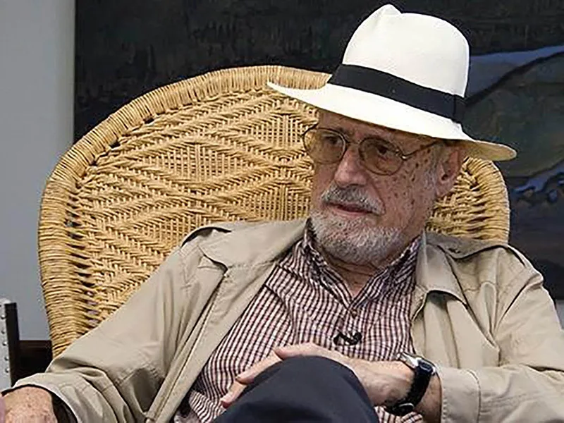 Adiós a Roberto Fernández Retamar: un poeta para la revolución