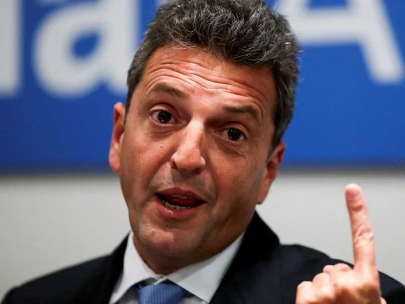 "El gobierno privilegia a la patria financiera y perjudica a los trabajadores"