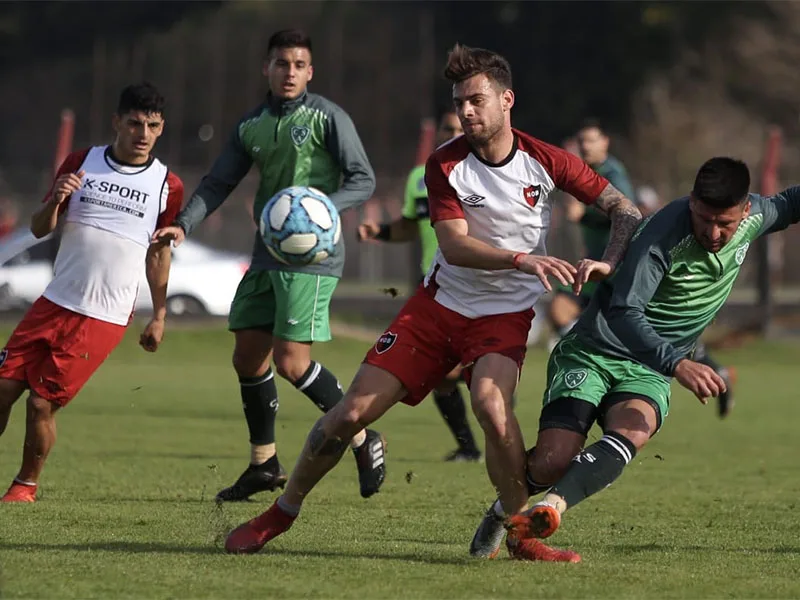 Newell's, prueba inicial de una temporada de alta tensión