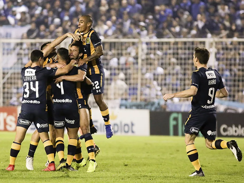 Debut ideal: Central se trajo un triunfazo de Tucumán ante Atlético