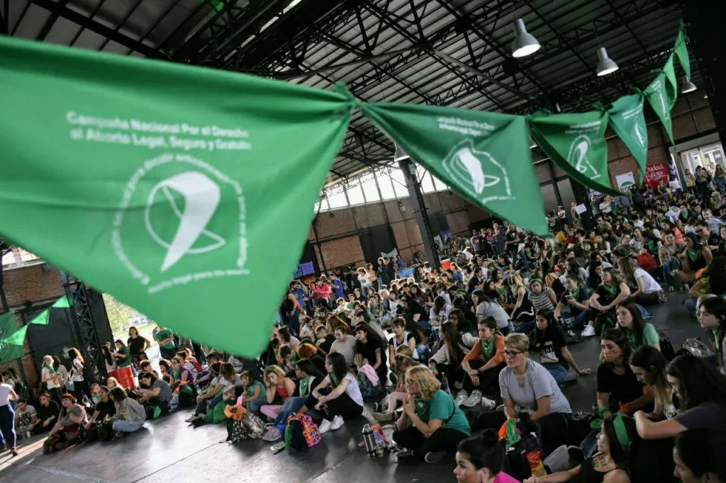 Santa Fe: más de dos mil mujeres accedieron el año pasado a un aborto legal