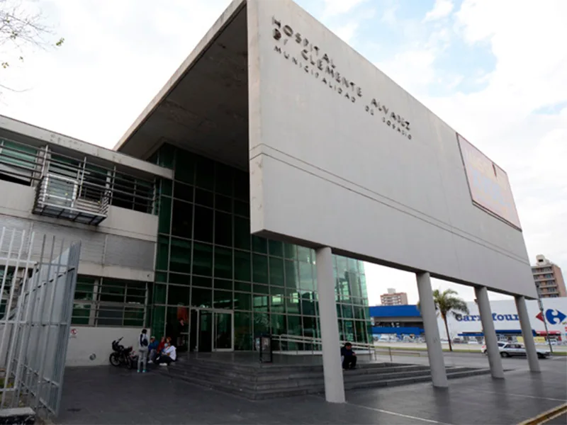Un joven de 22 años murió luego de ser baleado en su auto camino al trabajo