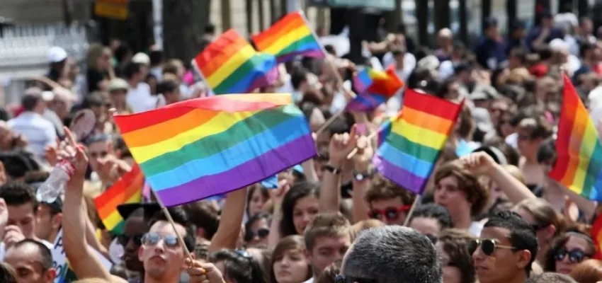 Bolivia: homosexuales y bisexuales dejaron de ser calificados como "promiscuos"