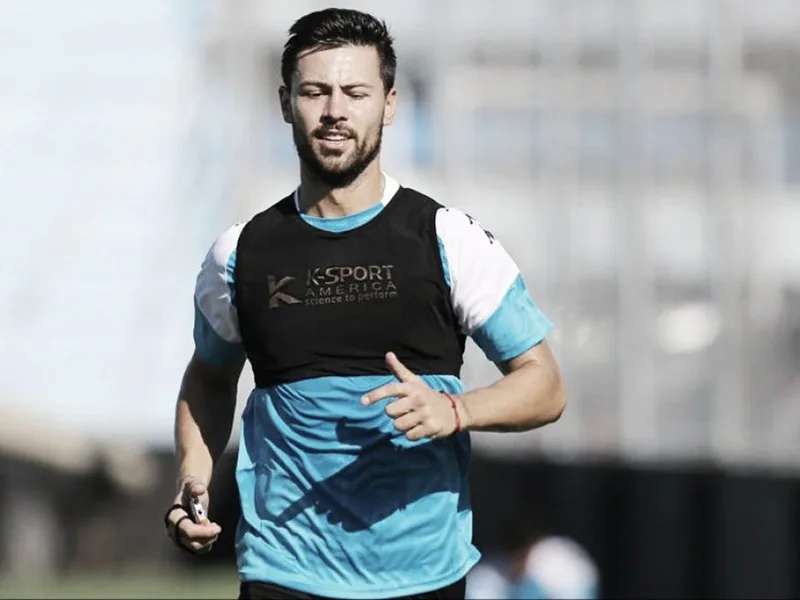 ¿Newell's se queda sin Federico Lértora? Belgrano aceptó la oferta de Colón