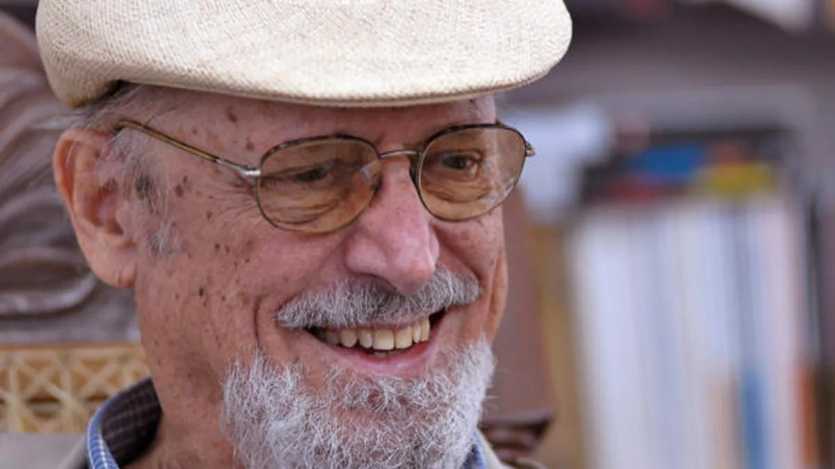 La poesía despide a Roberto Fernández Retamar