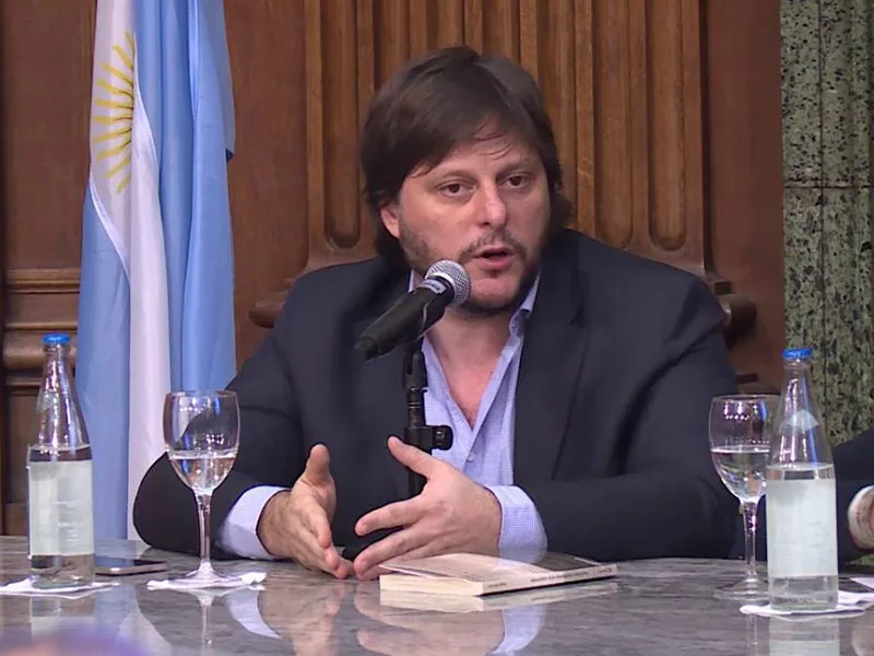 Leandro Santoro, crítico sobre el escrache a Macri: fue "una actitud de mierda"