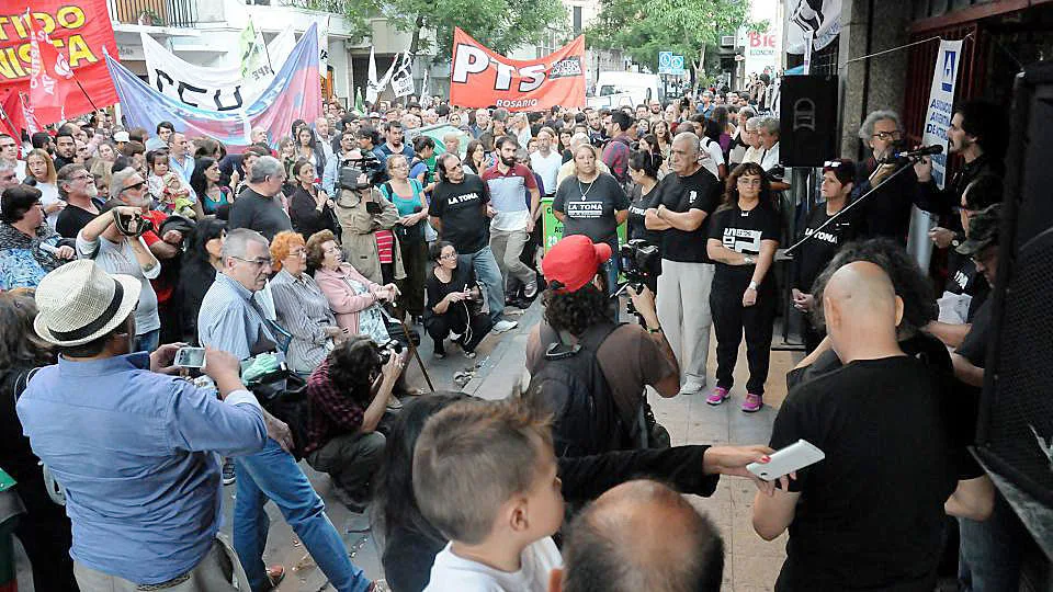 Solidaridad y defensa  de la Cooperativa  La Toma