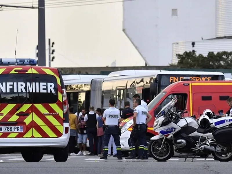 Mató a una persona e hirió al menos a otras seis tras ataque con cuchillo