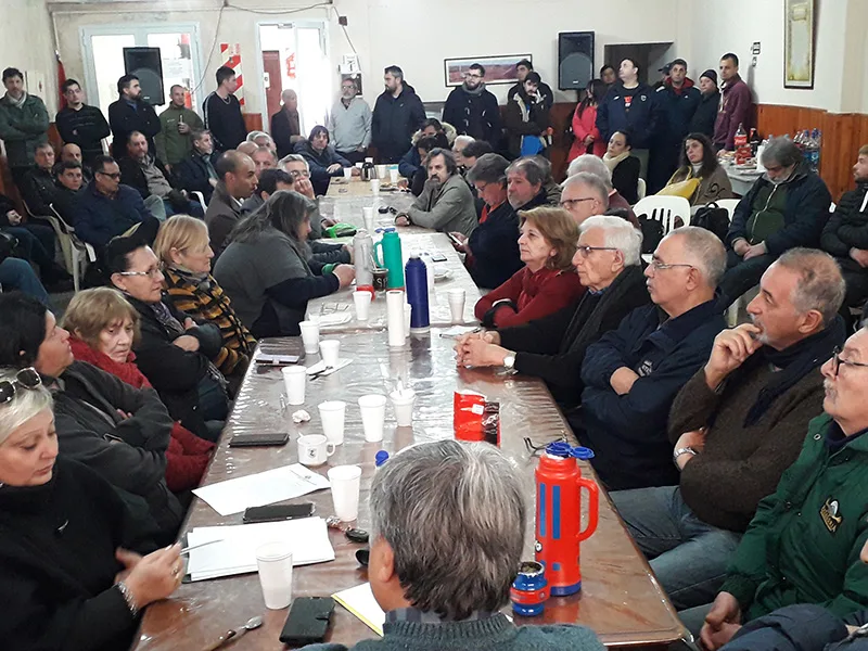 La boya marca el 10 de diciembre: buscan acordar acciones frente al desbarajuste