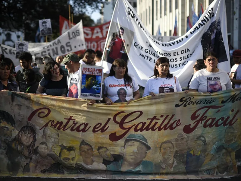 Rosario repudió el gatillo fácil y gritó fuerte los nombres de las víctimas