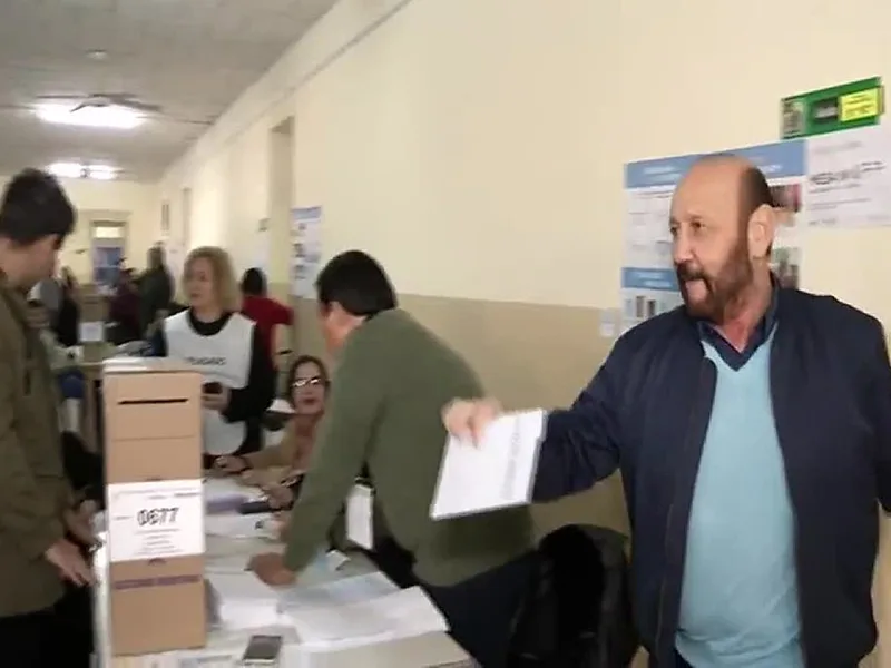 Formosa: denuncian que el gobernador Gildo Insfrán agredió a una fiscal de mesa