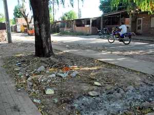 Ataque desde dos motos: pasaron y lo mataron a balazos en Villa Flammarión