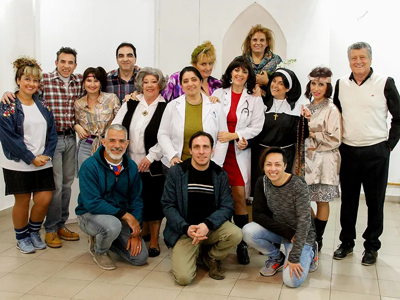 El elenco de Sadop cumple diez años y está de estreno