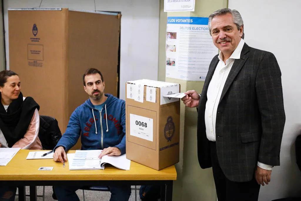 Alberto Fernández: "La gente tiene que entender que su voto pesa"