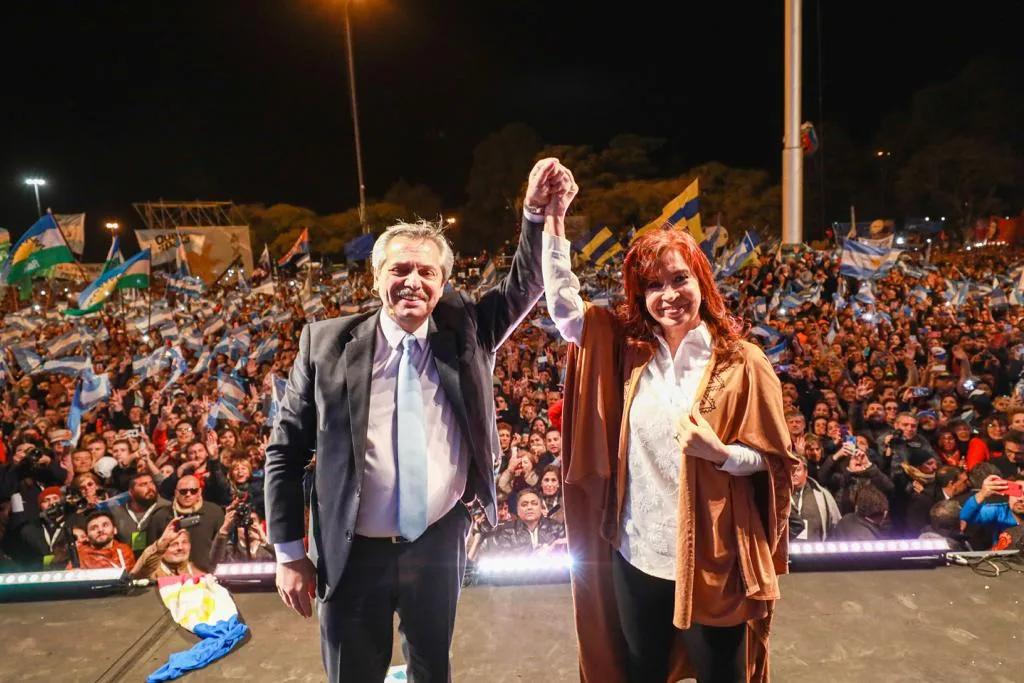 Cierre de campaña del Frente de Todos: convencer es la manera