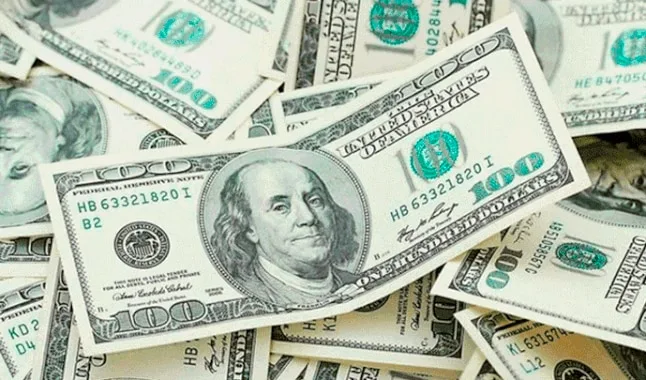 El dólar retomó la tendencia alcista y volvió a quedar muy cerca del récord