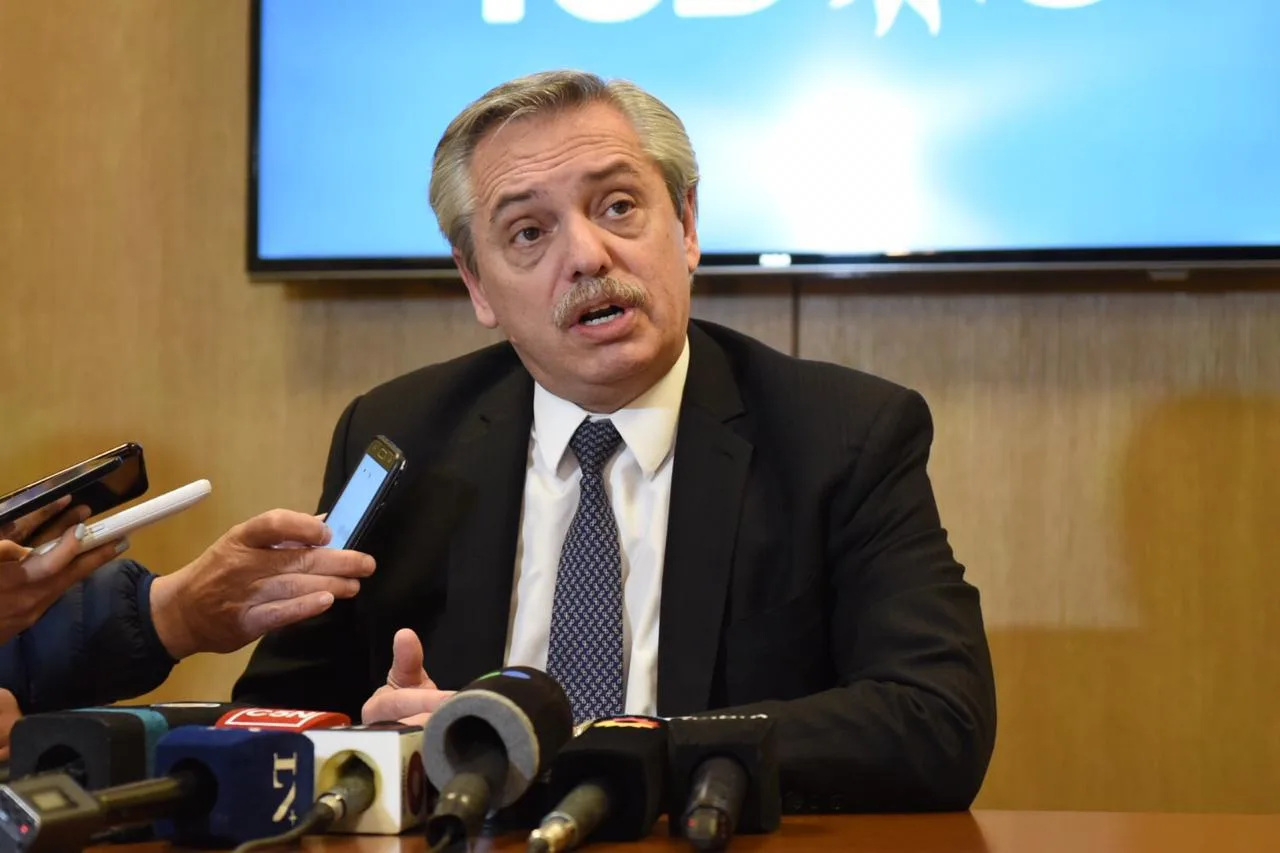 "Todos queremos que la economía se estabilice, tenemos miradas distintas"