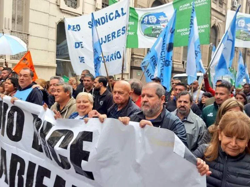 Para gremios locales los anuncios de Macri "suenan a acto de campaña"