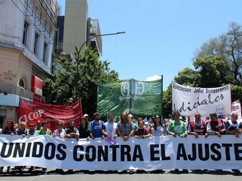 Marcharán hoy para que el salario mínimo sea igual a la canasta básica