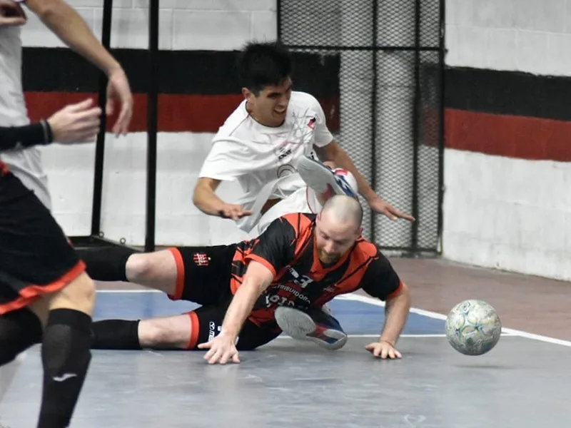 Empate que sirve: la Lepra se trajo un punto para seguir en puestos de ascenso