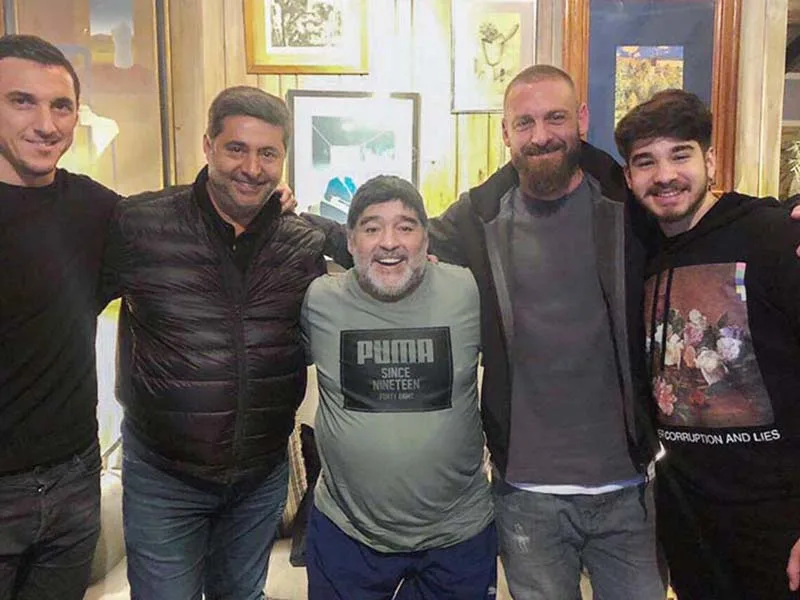 Diego Maradona recibió a Daniele De Rossi en su casa