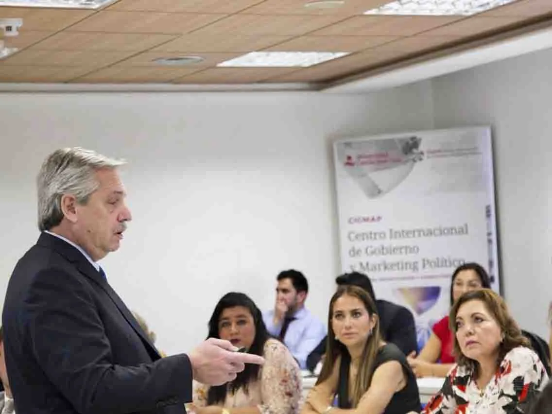Roberto Navarro contó cuál es el plan de Alberto Fernández para bajar tarifas