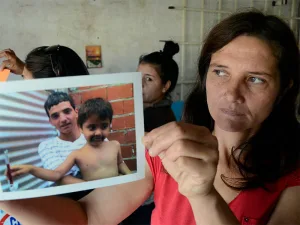 Condenan a uno de los tres acusados por matar a golpes a David Moreira