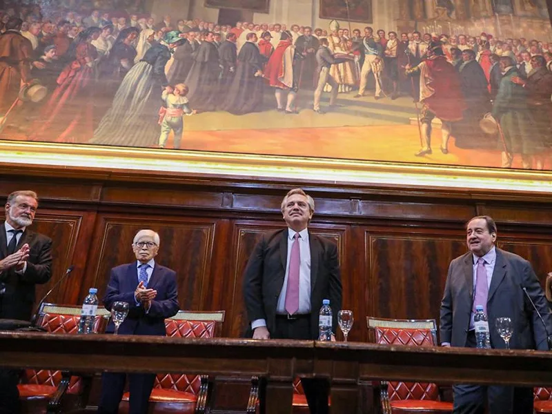Alberto Fernández sostuvo que “hay que terminar con la locura en la Argentina”