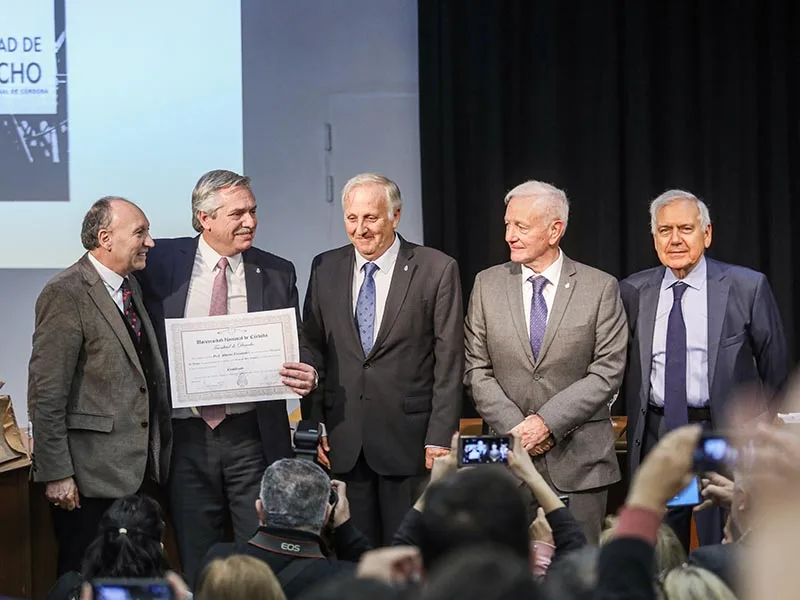 En su visita a la UNC, Alberto Fernández se reunió con rectores de todo el país