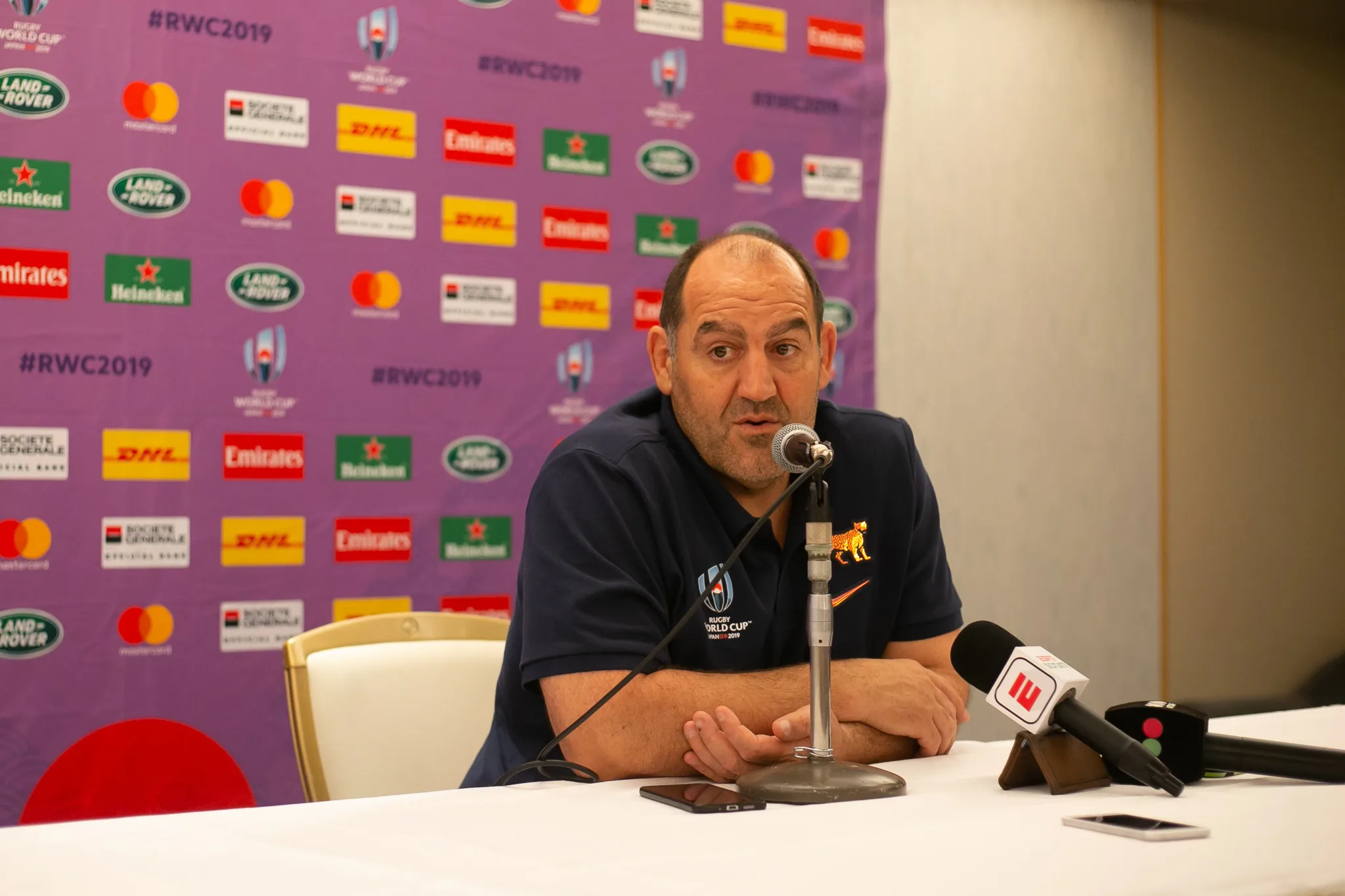 Súper Mario piensa en cambiar ante Tonga