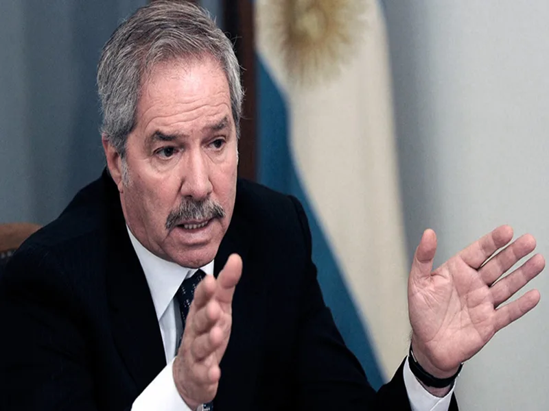 "El ejemplo de Portugal es que no hay que hacerle caso al FMI", dice Felipe Solá