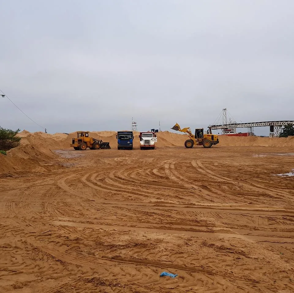 Sigue el conflicto entre trabajadores y las empresas areneras