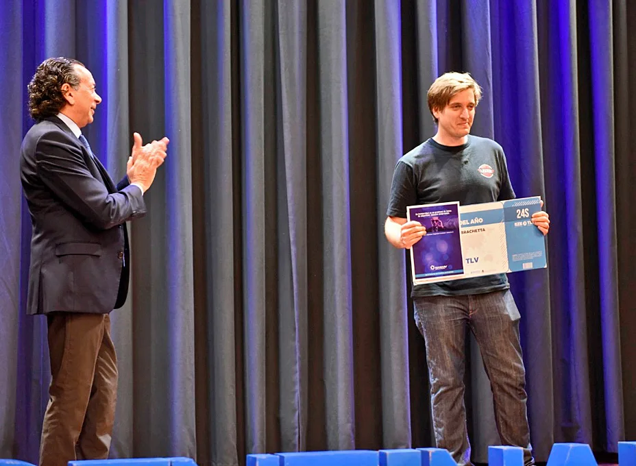 Premian a rosarino pionero en fabricar movilidad para personas con discapacidad