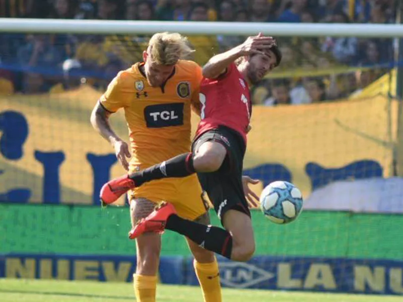 Los goles de Lema y Riaño rompieron el molde de un Clásico con pocas emociones