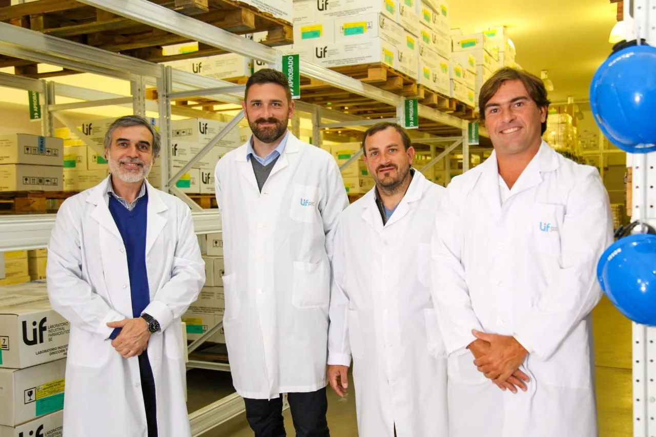 Estévez pidió producción pública de medicamentos para mejorar sistema de salud