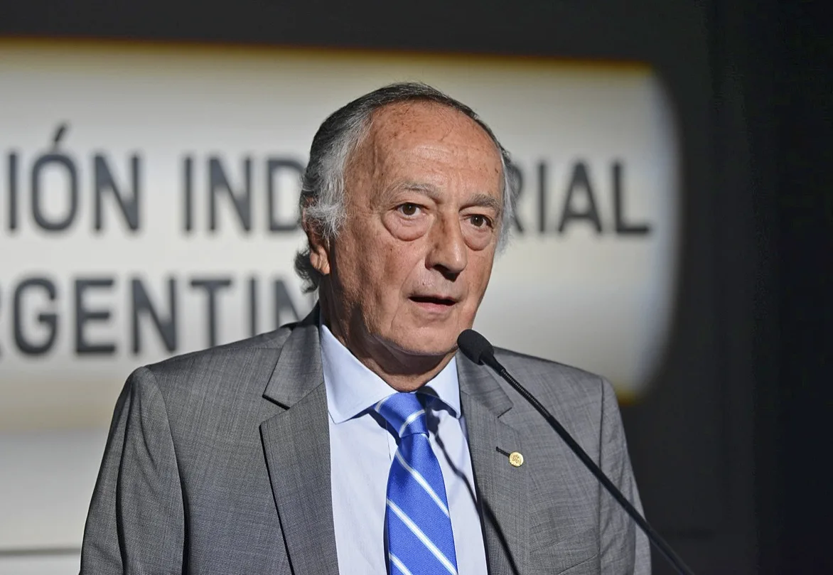 Industriales estiman que se necesitarán 10 años para recomponer los salarios