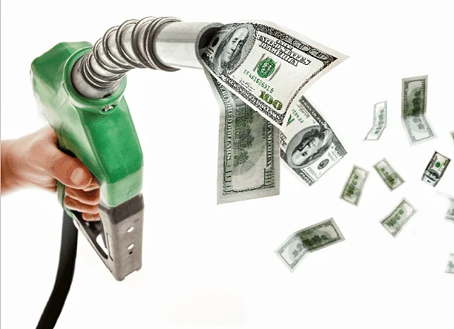 Gobierno descongela congelamiento de combustibles pero asegura que no aumentará
