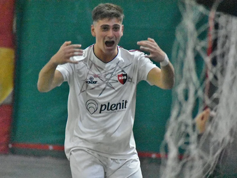 Newell’s se trajo una victoria de visitante y otra vez es escolta del torneo