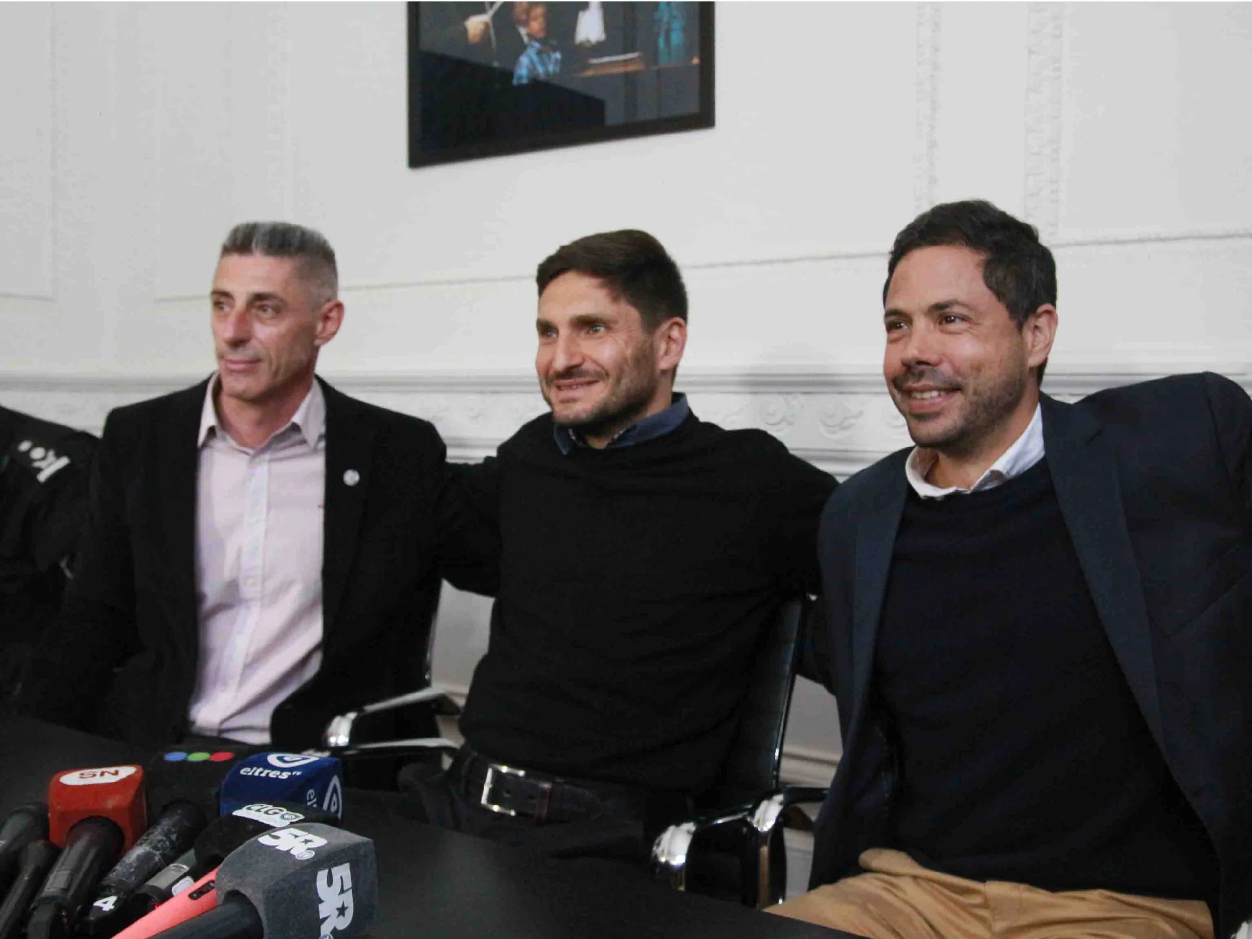 Autoridades y dirigentes de Central y Newell’s, reunidos por la seguridad