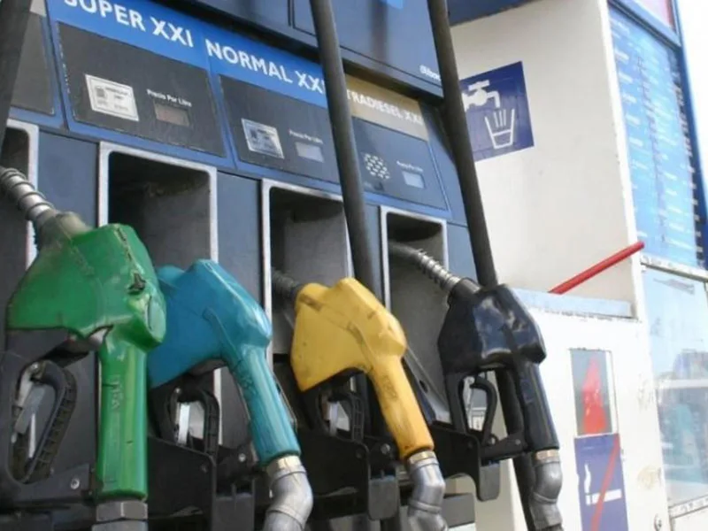 Se termina el congelamiento de combustibles y esperan subas de hasta 20%