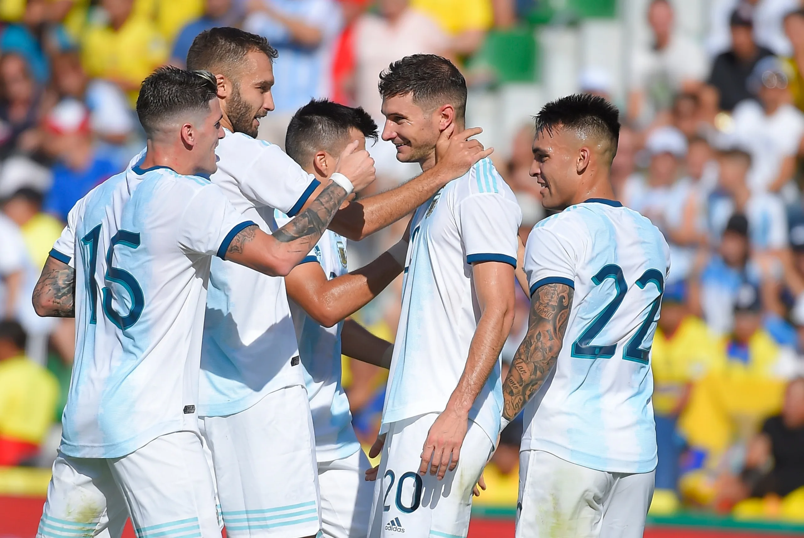 Argentina cerró su gira con una goleada por 6 a 1 ante Ecuador