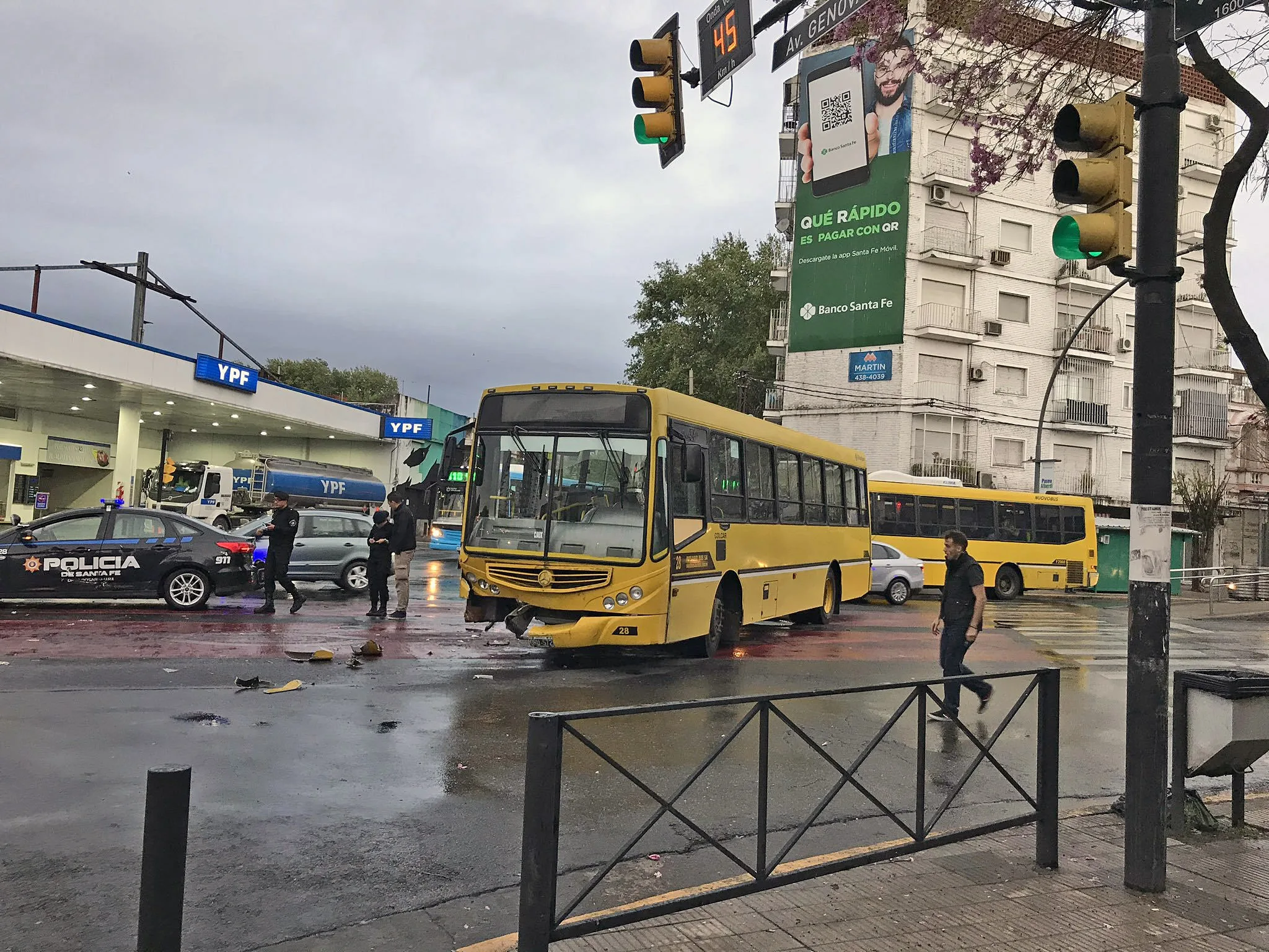 Otra vez el Metrobús Norte: hubo dos choques en Alberdi y Génova