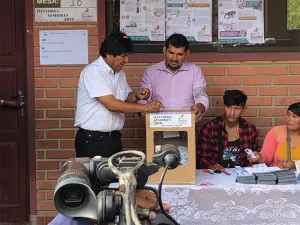 Más de 7,3 millones de bolivianos ya eligen presidente este domingo