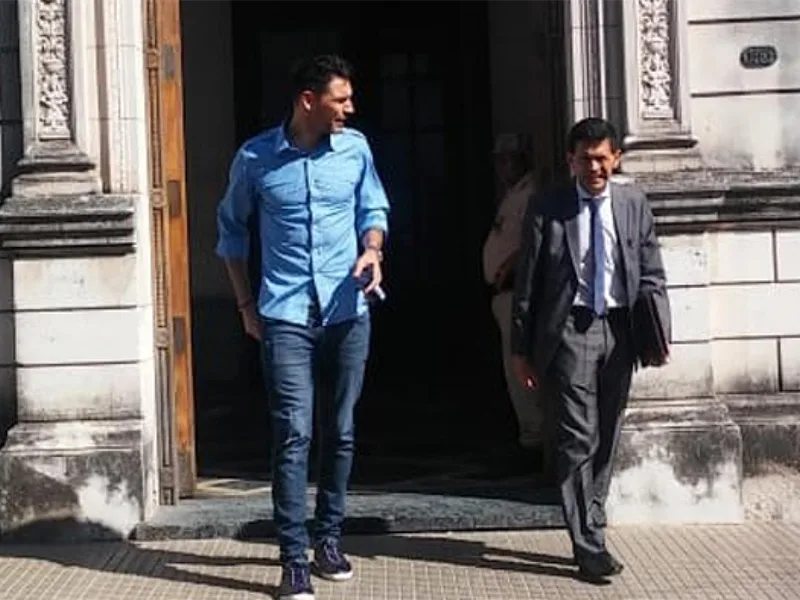 Confirman el procesamiento del basquetbolista Carlos Delfino por lavado