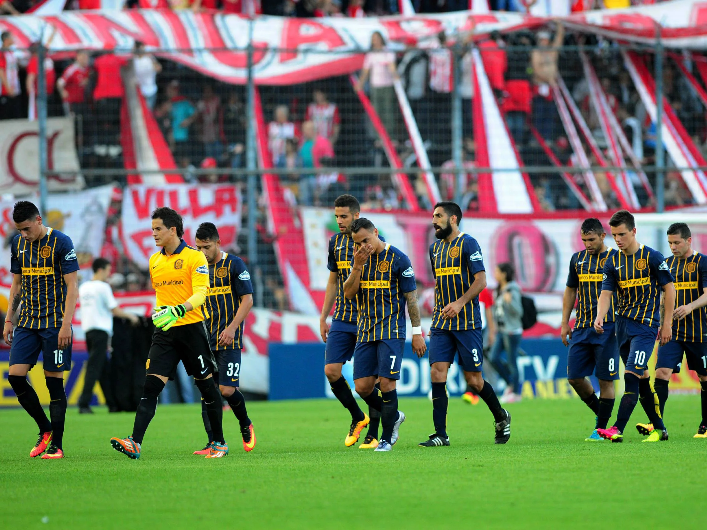 Central acumula 10 partidos consecutivos sin vencer a Estudiantes en rodeo ajeno