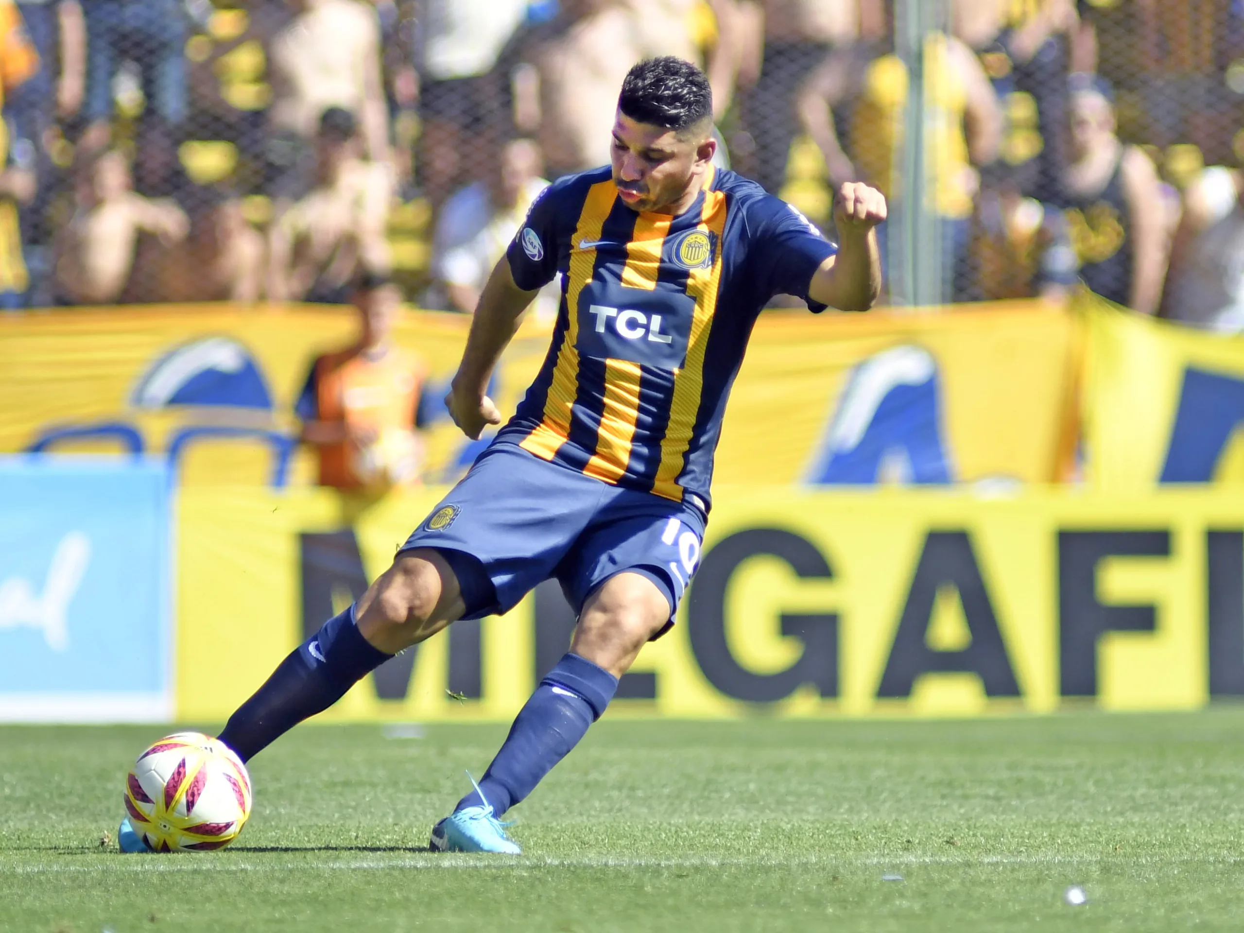 ¿Cocca mete mano ante Vélez? Probó a Ortigoza en lugar de Gil para el domingo
