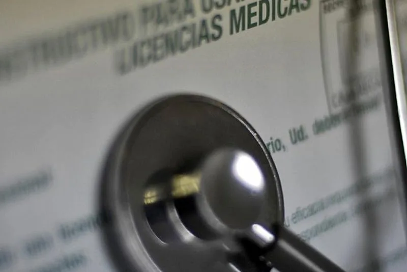 Empleada falsificó la firma de una médica para darse licencias por enfermedad
