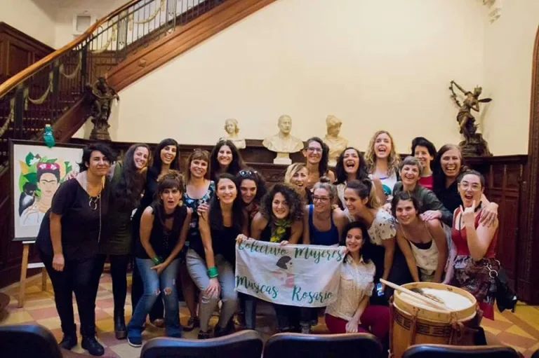 Mujeres Músicas en campaña para que el Concejo apruebe paridad en los escenarios