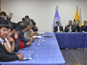 Lenín Moreno cedió a los reclamos indígenas y dará marcha atrás con los ajustes