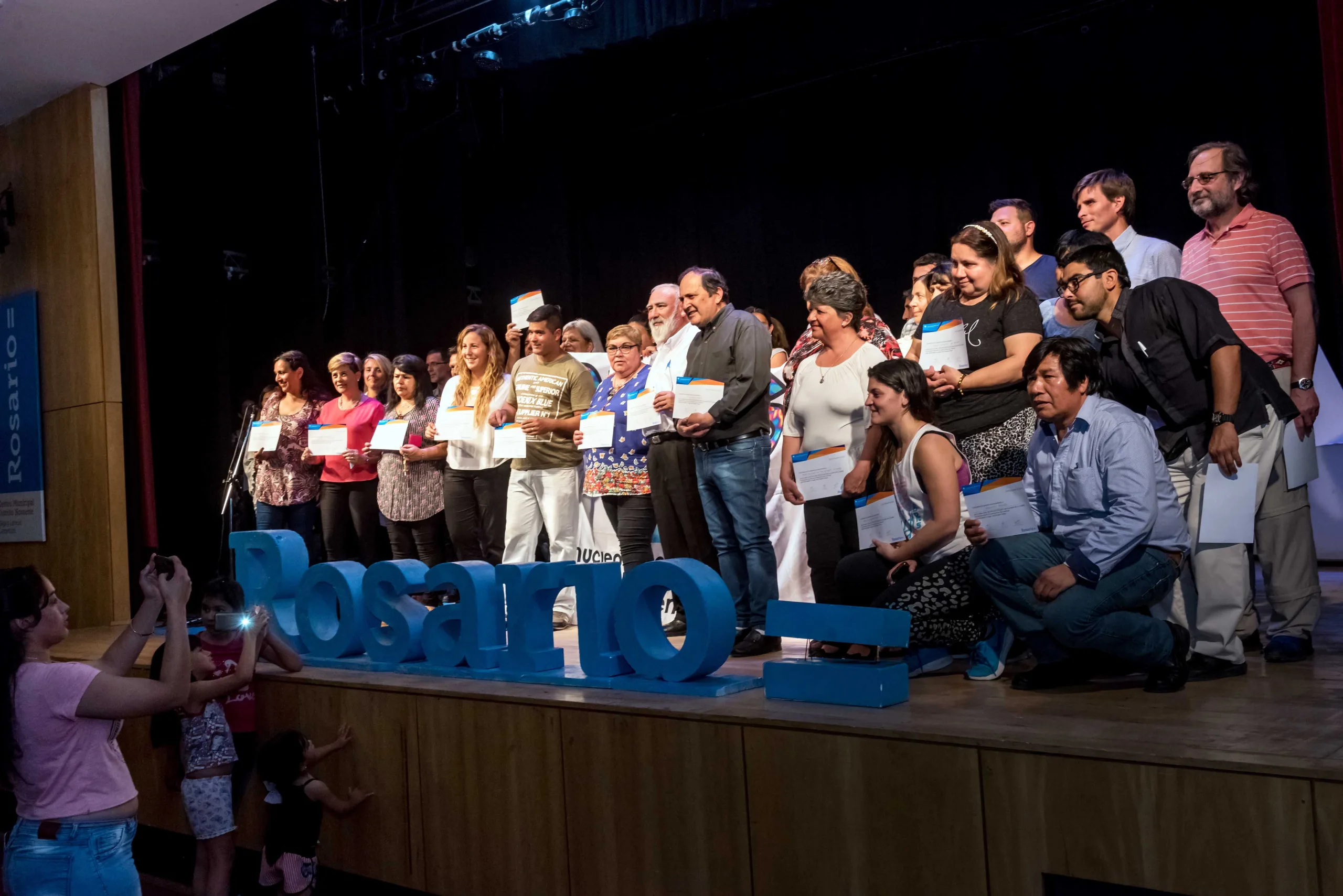 Compromiso y participación: el Distrito Noroeste distinguió a más de 120 vecinos